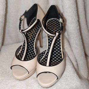 Jessica Simpson Classic Creme Heels